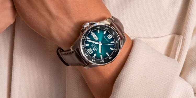 Lotus lanza Kosm, colección inspirada en el cosmos