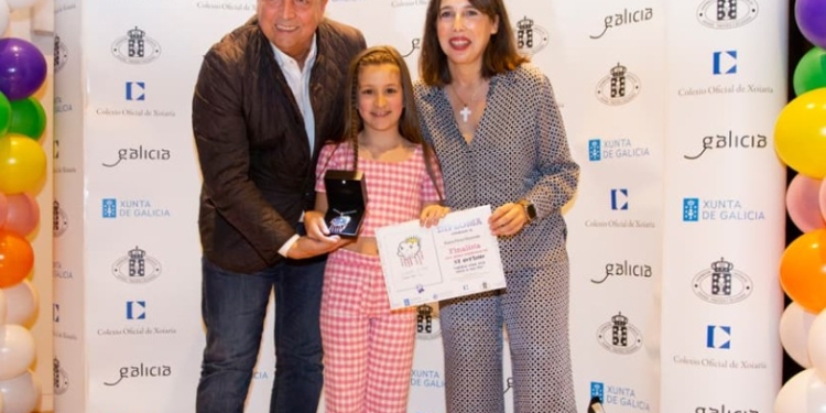 Un certamen convierte ideas de niños en joyas