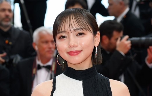 Kyoko Saito, en Cannes con Bee de Chaumet