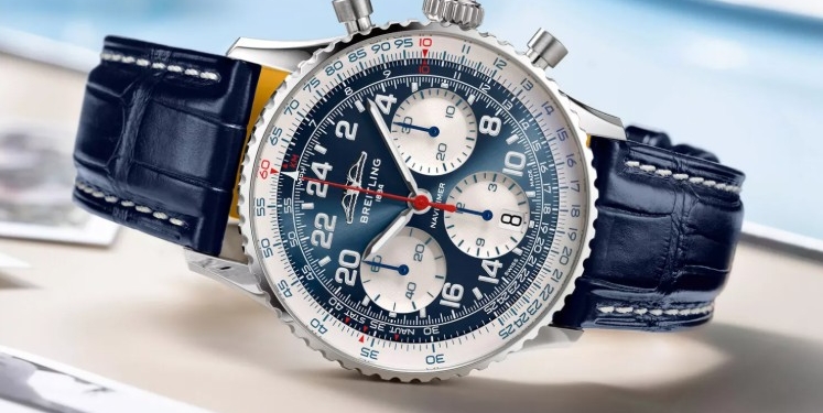 Breitling lanza el Navitimer Cosmonaute de platino
