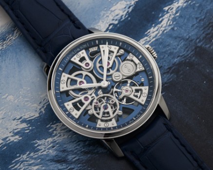 El Nebula 40 Steel, el nuevo reloj de Arnold & Son