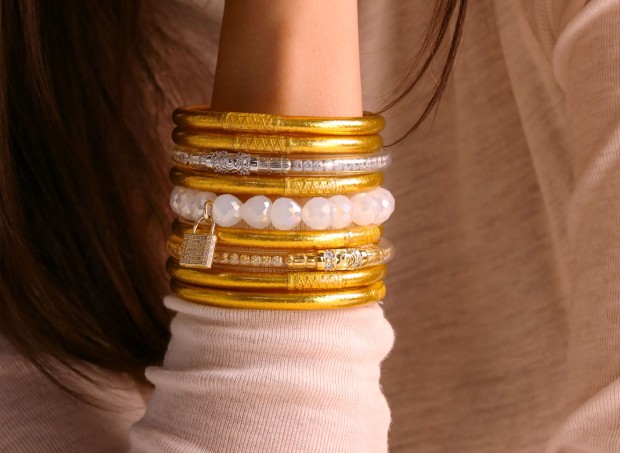 BuDhaGirl, marca de joyería que busca motivar una pausa