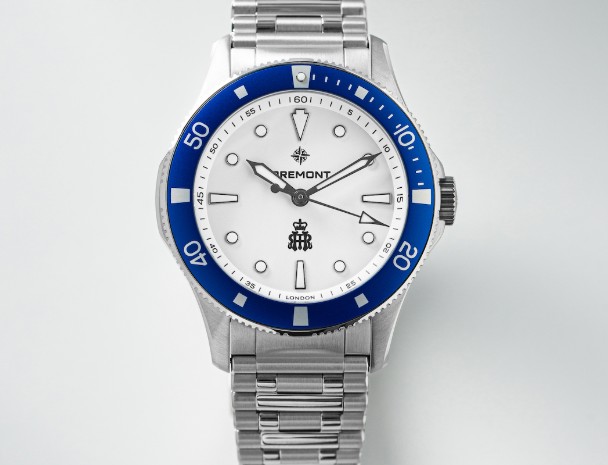 Bremont lanza el Supermarine 300m Henley Royal Regatta