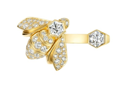 Chaumet lanza su colección de anillos Bee para la temporada de verano