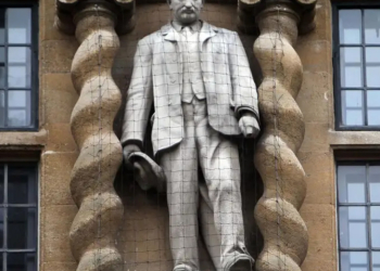 Las protestas contra el racismo alcanzan al fundador de De Beers