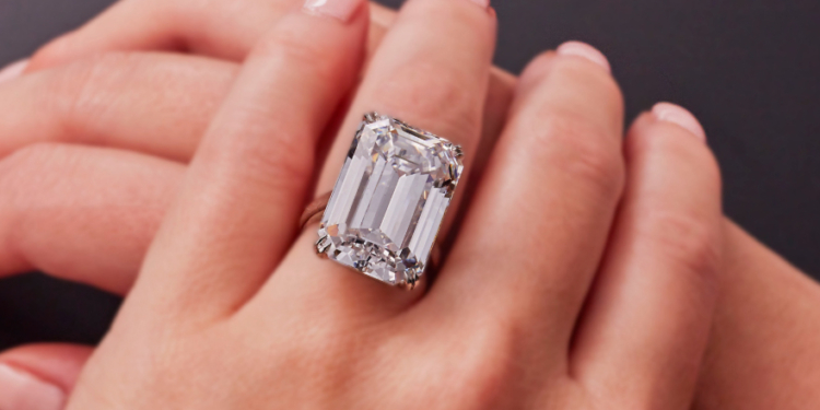 Christies destrona a Sothebys con la pieza más cara vendida online