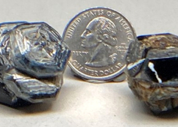 Un diamante negro HPHT de récord: 116 quilates