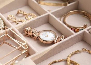 Four Pro-Motion y Engine Software se alían