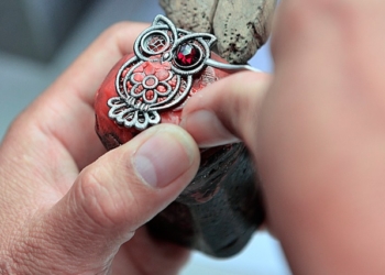 Abiertas las solicitudes en la Escuela de Joyería de Córdoba