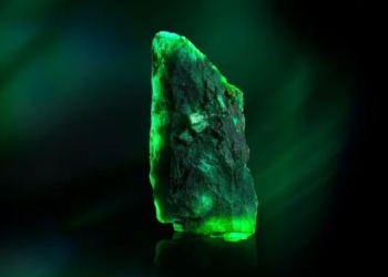 Juan Carlos I regaló a Corinna dos esmeraldas de 250.000 euros