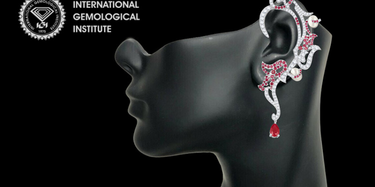 Las piezas ganadoras de IGI Expressions ™ en exhibición