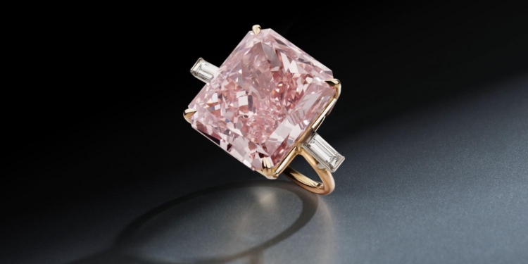Phillips subasta un diamante rosa de 20,19 quilates