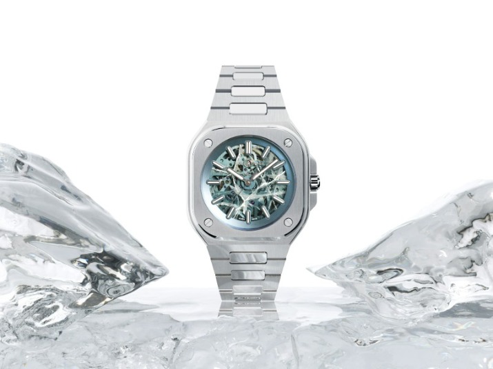 BR-05 Skeleton Arctic Blue se inspira en el Polo Norte