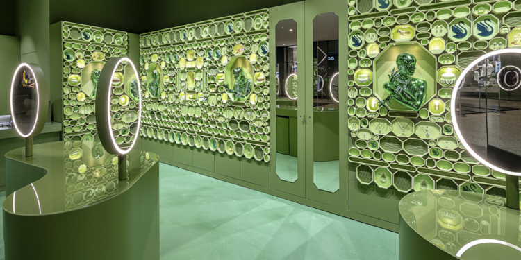 Swarovski continúa su renovación de imagen en la West Coast