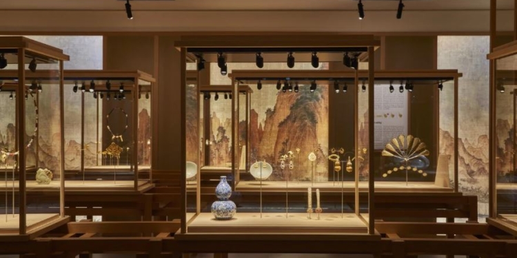 Exposición ‘Gold and Treasures’ por L’école, School of Jewerly Arts