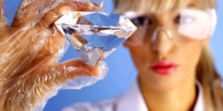 ¿Es el margen la clave para atraer al minorista al mercado del diamante sintético?