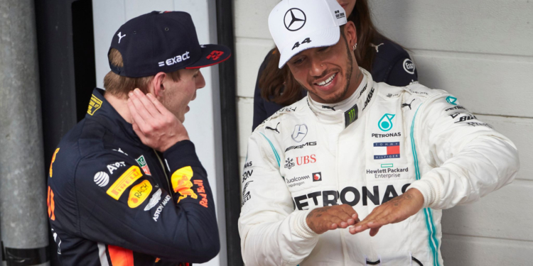 El piloto Lewis Hamilton pierde la carrera legal contra Swatch