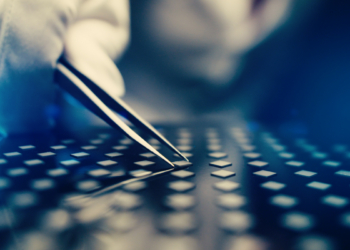 De Beers invierte 94 millones en una planta para producir diamantes sintéticos