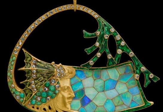 Nueva exposición de joyería entre los siglos XIX y XX