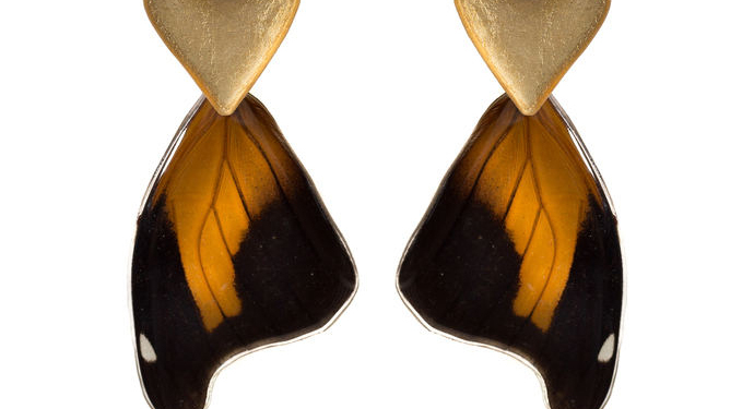 Joyas con efecto mariposa y espíritu ambiental