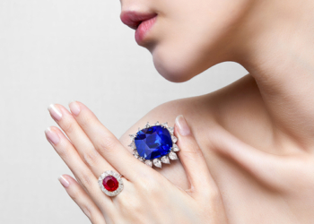 Un soberbio zafiro de Birmania a subasta