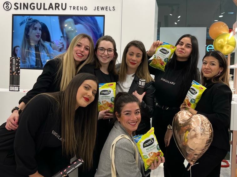 Singularu y Snatt’s se unen en co-branding