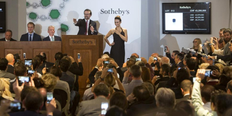 Sothebys espera comenzar en junio las subastas físicas