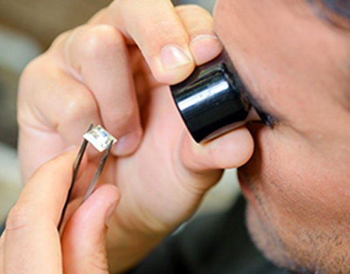 Los Montes de Piedad invitan a descubrir el valor de su joya favorita